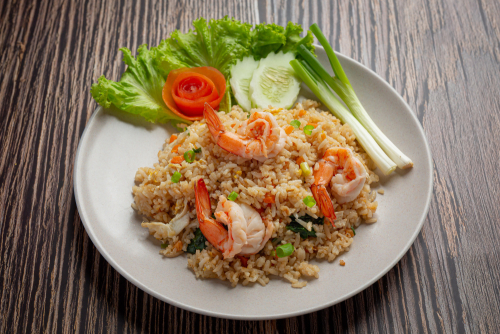 Menu Sarapan Asyik, Nasi Goreng Seafood Istimewa!