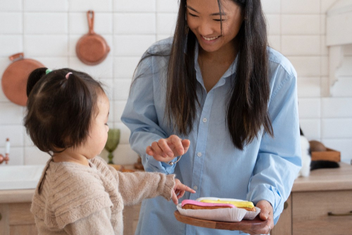 Moms, Bikin Takoyaki Sosis Yuk. Caranya Mudah Kok!