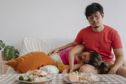 Dads, Ini Dia Alasan Kenapa Pasangan Ngidam Hal Aneh Saat Hamil!