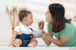 Cara Mudah Menerapkan Gizi Seimbang pada Batita agar Tidak Kekurangan Nutrisi