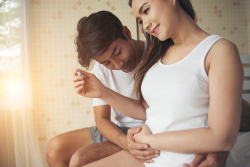 Moms Punya Endometriosis dan Berhasil Hamil. Adakah Dampak Buruknya?